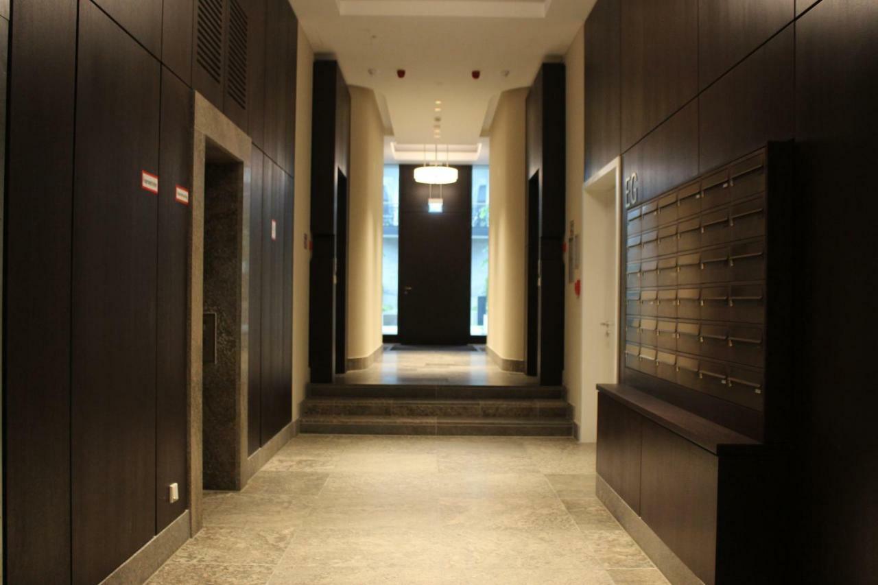 Luxury Apartment In Andreas Quartier Dusseldorf Bagian luar foto